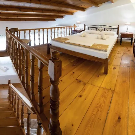 Ontas Traditional 3* Chania (Crete)